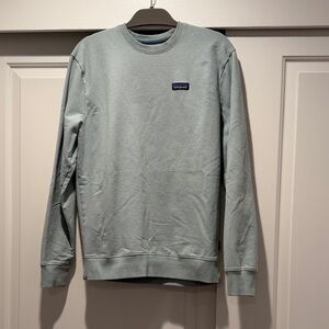 Patagonia Men's Light Blue Crewneck Sweater